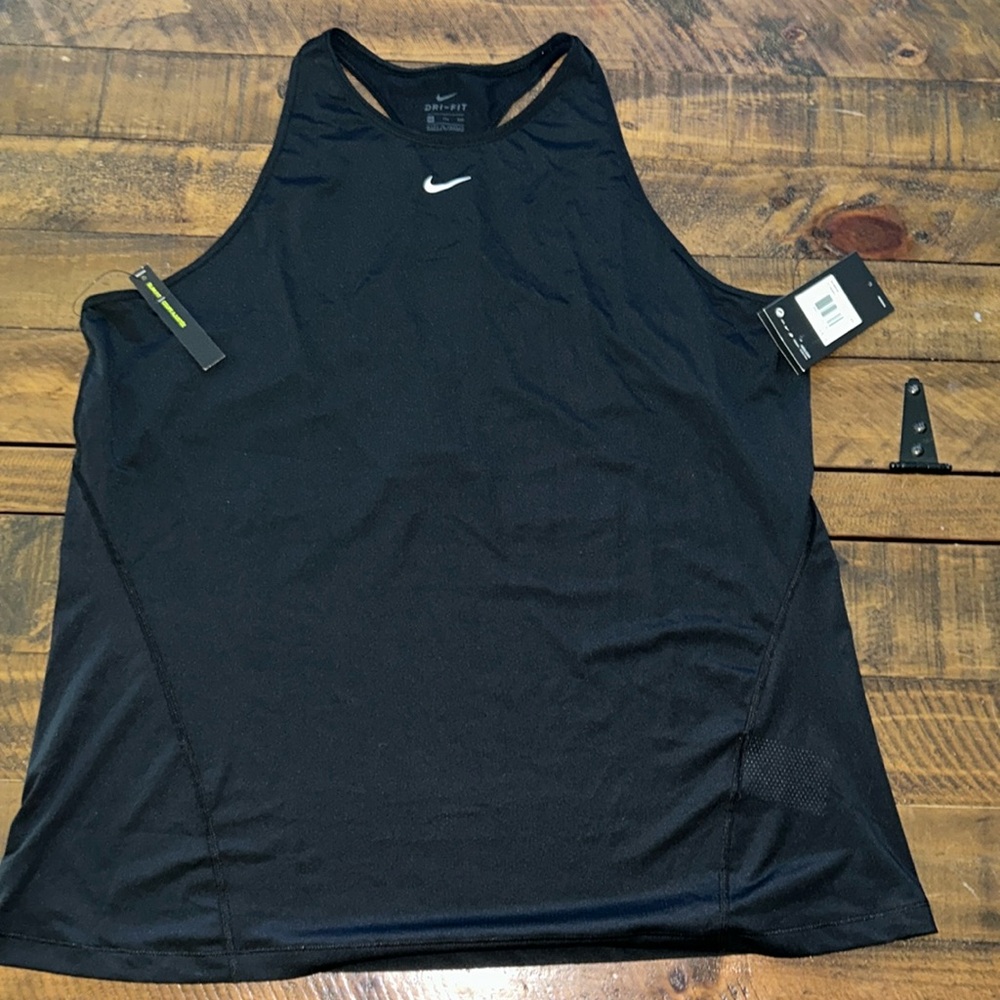 NIKE Dri-Fit Tank 🏋️
